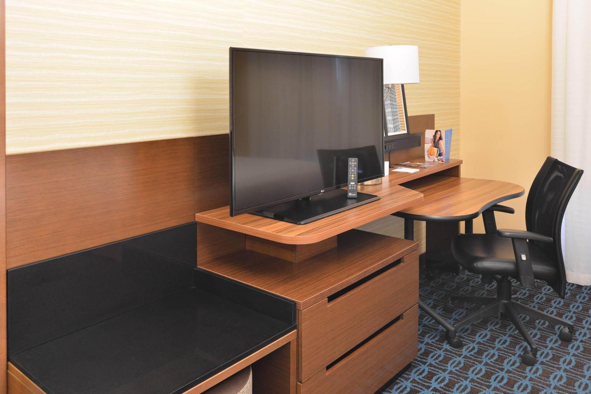 Fairfield Inn & Suites By Marriott Eau Claire/Chippewa Falls Dış mekan fotoğraf