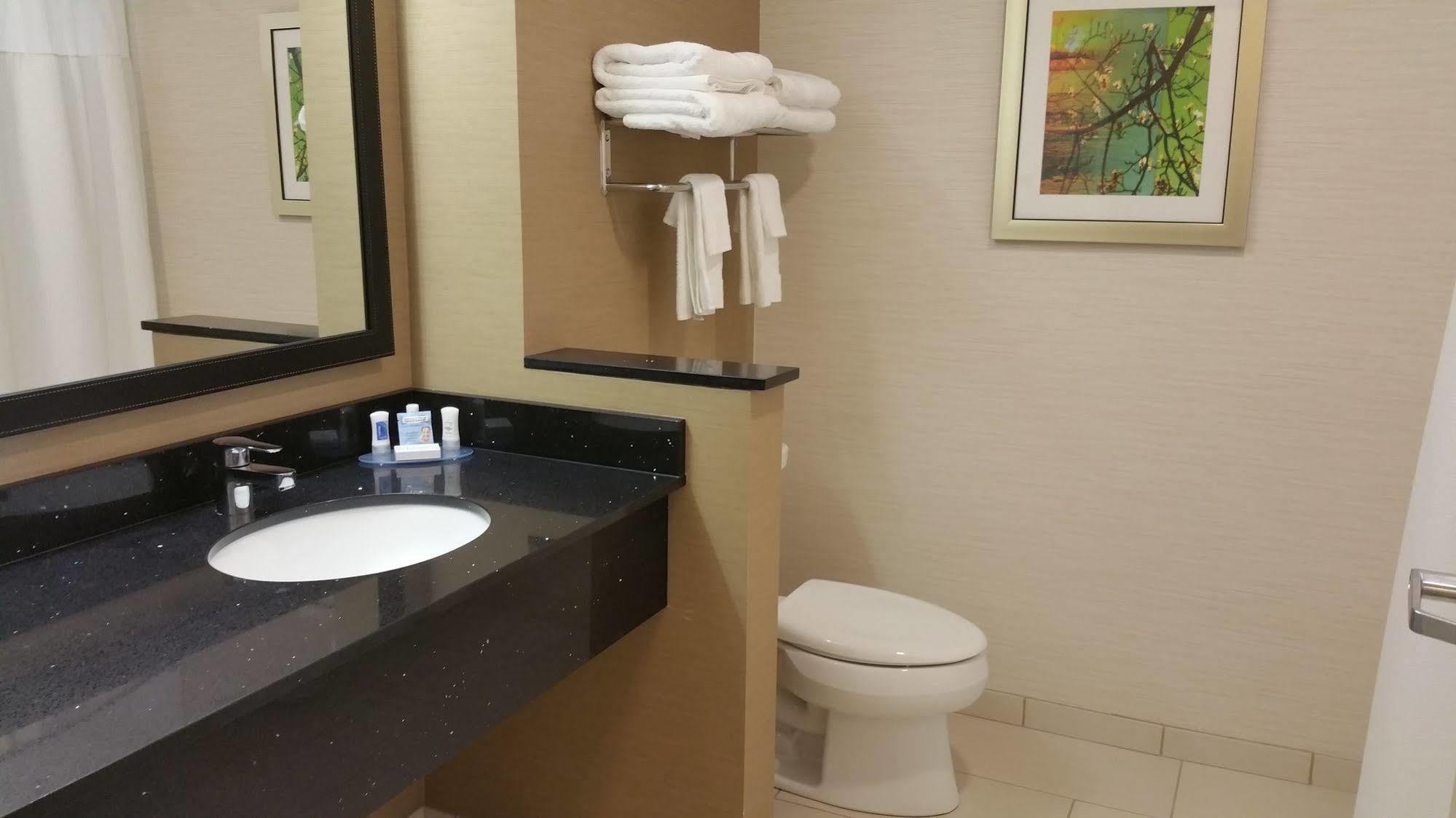 Fairfield Inn & Suites By Marriott Eau Claire/Chippewa Falls Dış mekan fotoğraf